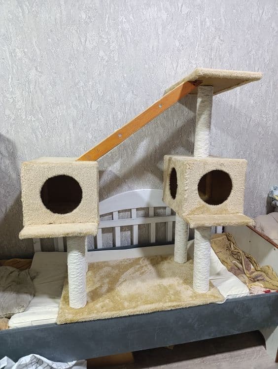 Котодомик когтеточка для кошек лежак 3 этажа — 1