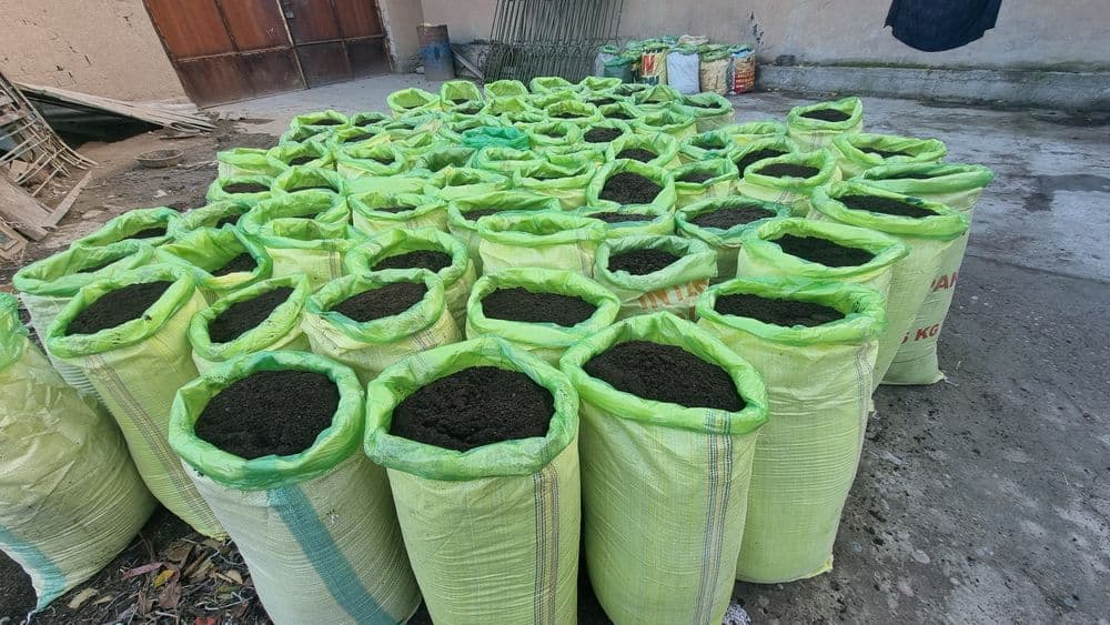 #Биогумус BioGumus 1kg 1500 min Qopi ( 40 kg ) 60.000 min — 3