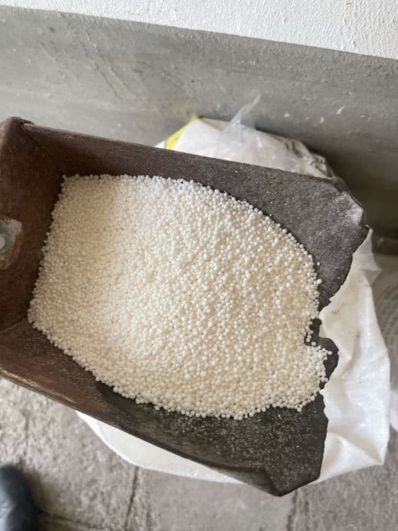 Ammoniy selitra (NH4 NO2) — 3