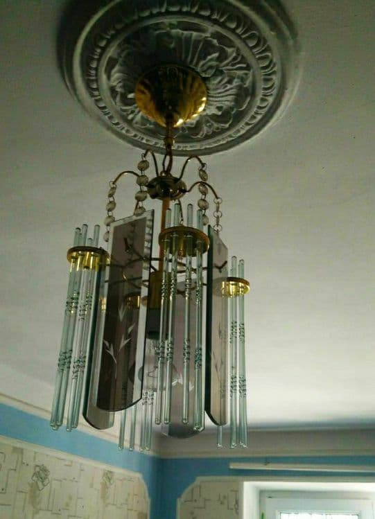 Люстра потолочная . Вся целая , отличная — 2