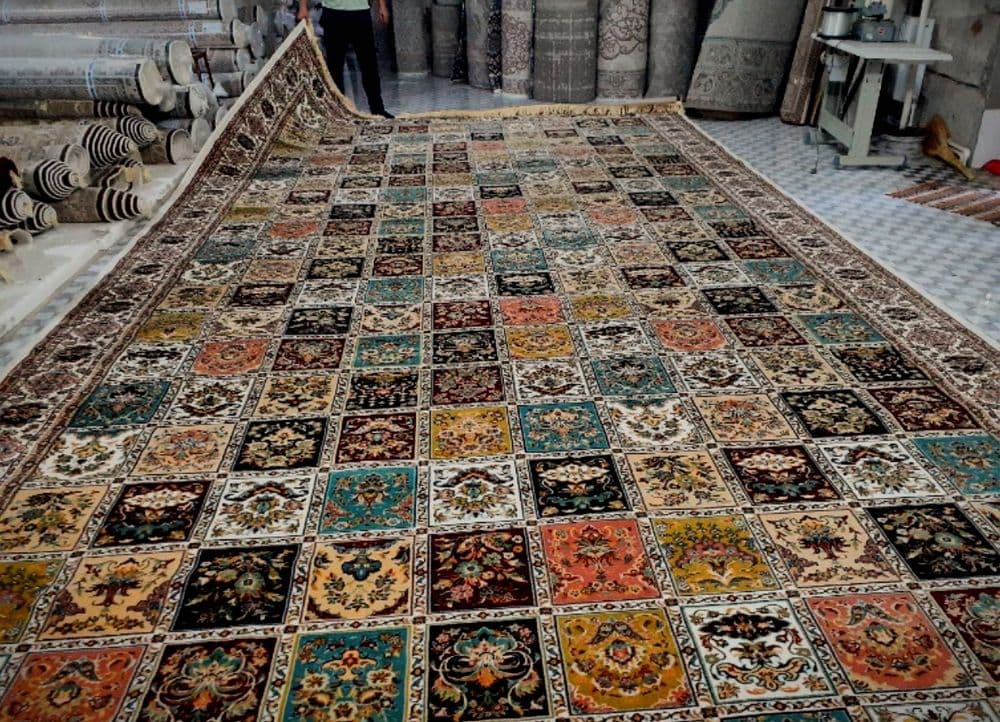 Eron gilamlari  yarim narxida — 10