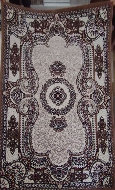 Продам новый ковер — 1