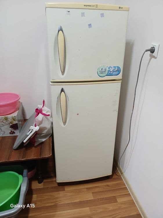 Продаётся ковры и холодильник — 2
