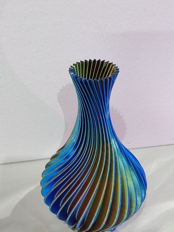 Spiral simon uy uchun  sun'iy gul qo'yadigan plastmas vaza — 6
