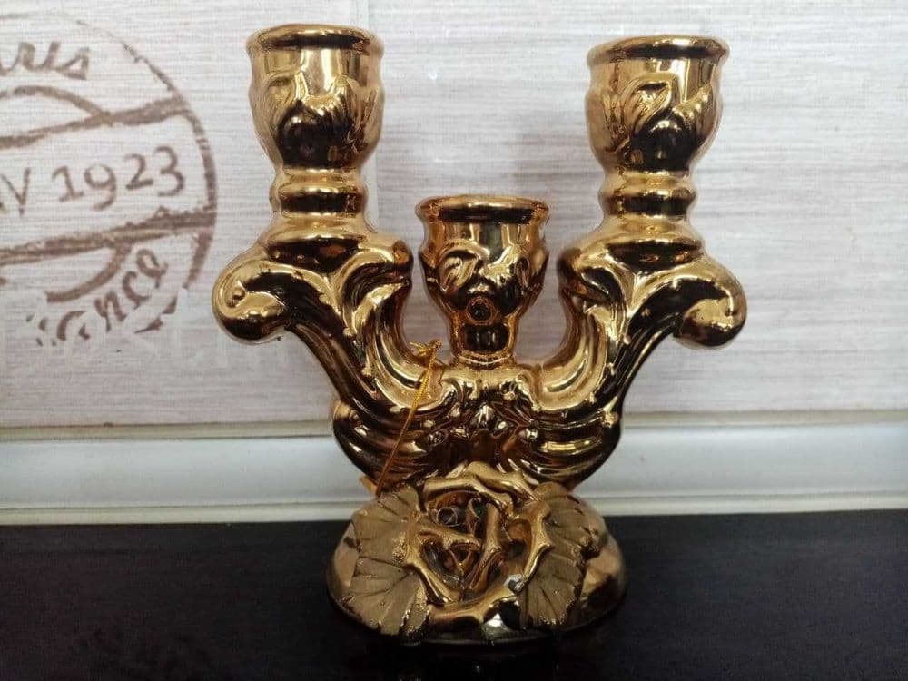 Изящный подсвечник на 3 свечи. Керамика, позолота. Высота 18 см — 1