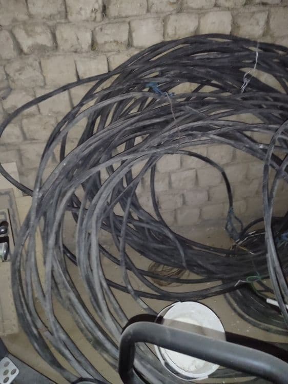 4 fazalik alumin kabel. — 4