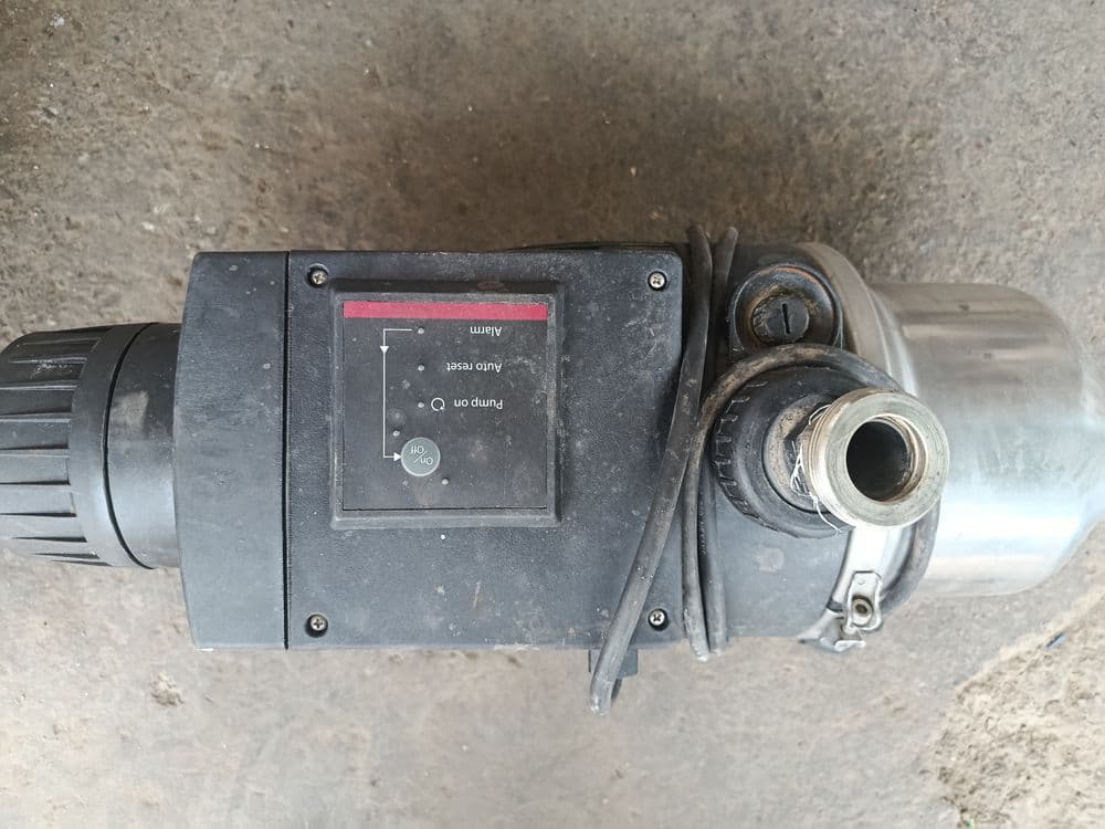Водиной насос Grundfos — 1