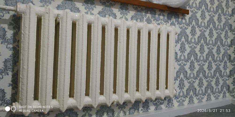 Продам радиатор чугунный в хорошем рабочем состоянии — 2
