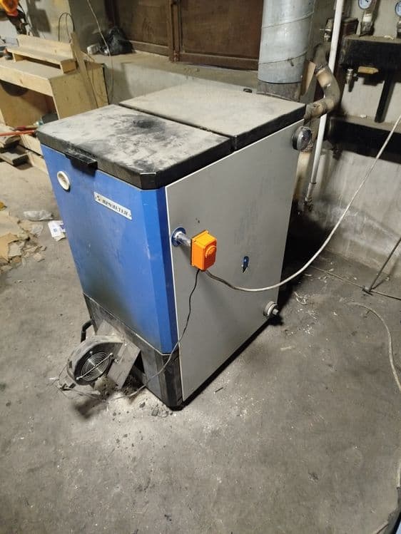 Katyol promtey 32 kv sotiladi — 3
