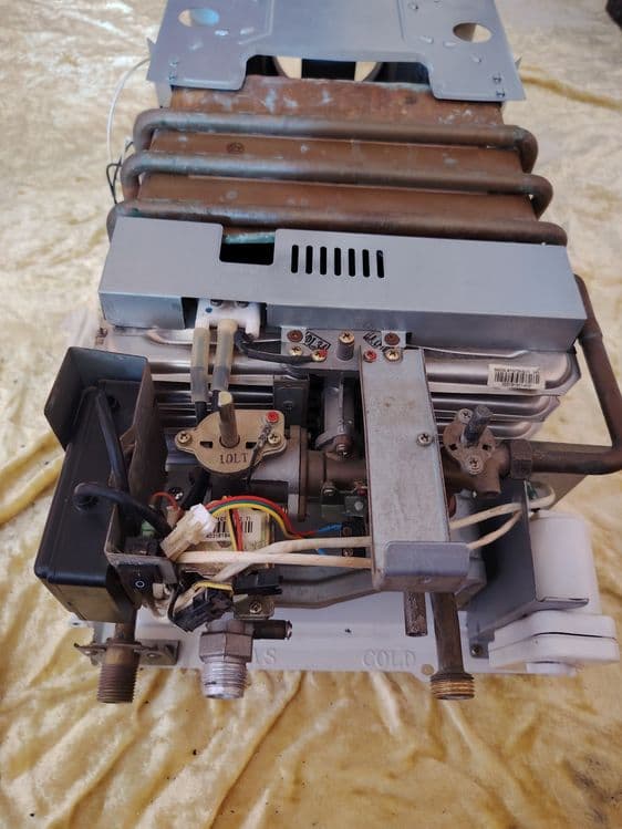 Газовая колонка Ariston — 5