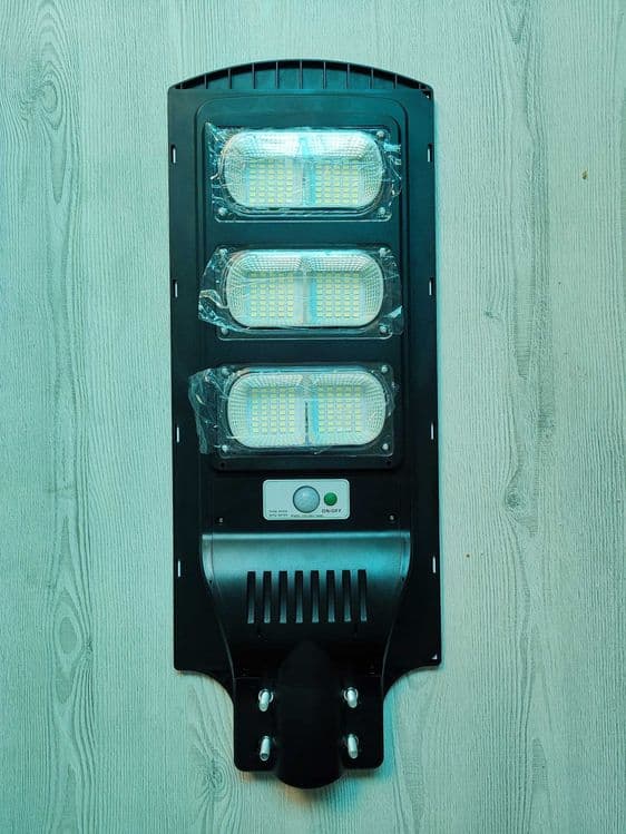 Солнечный прожектор 150w — 1