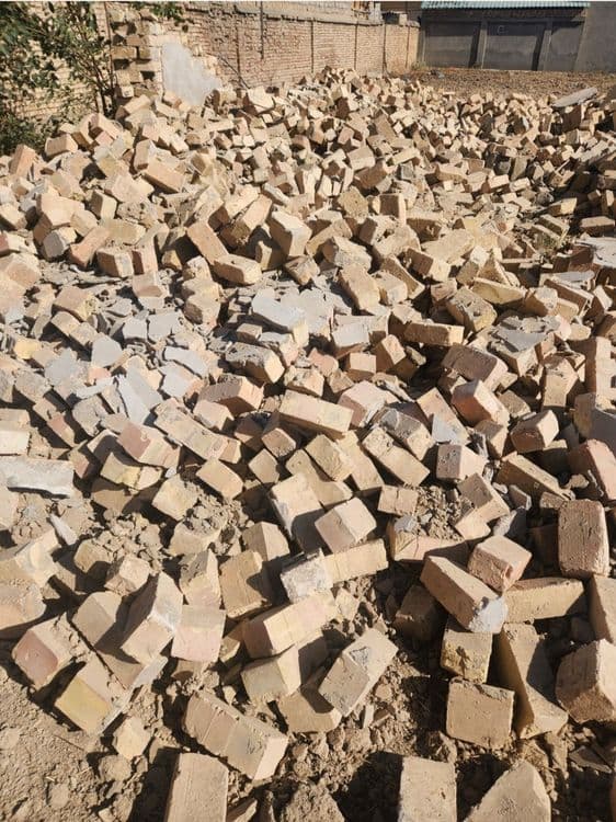 Paltara gisht bor xolati zor 700 somdan b-u — 2