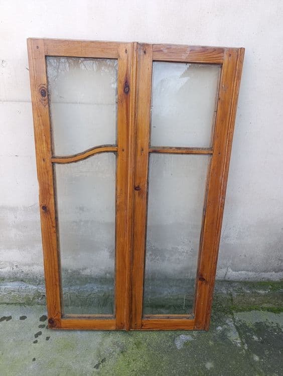Продаются рамы двери деревянные в отличном состоянии — 1