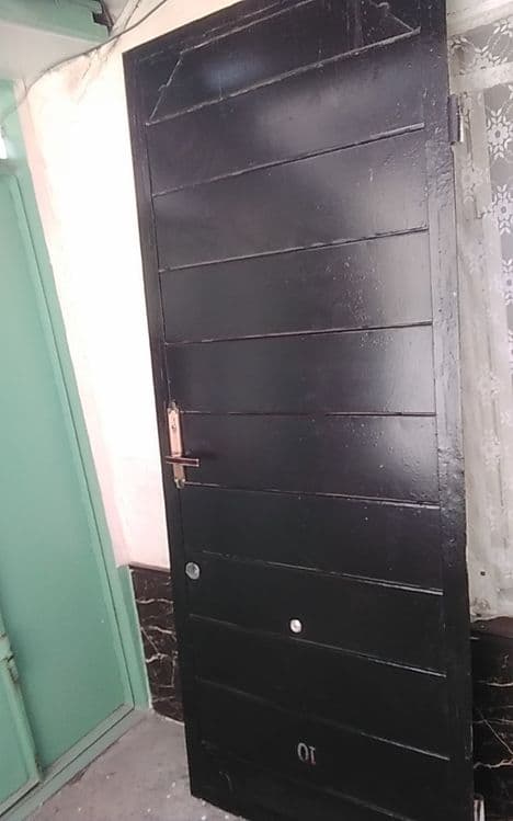 Продаем   двери  сталь  СССР, и дерево. — 1