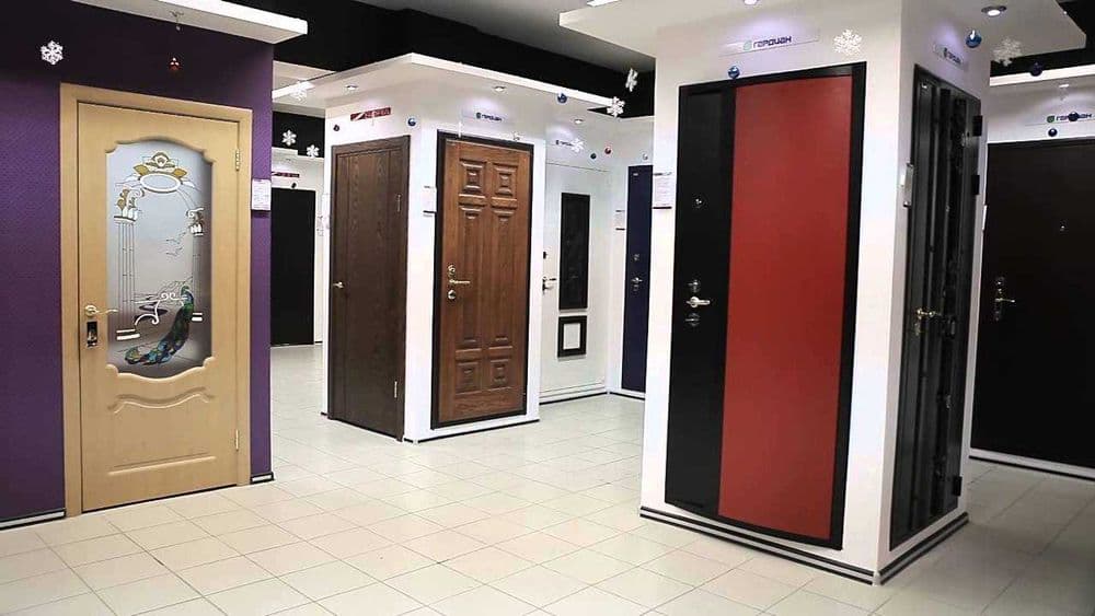 Межкомнатные мдф двери Входные железные двери-optom Temir eshik Mdf — 1