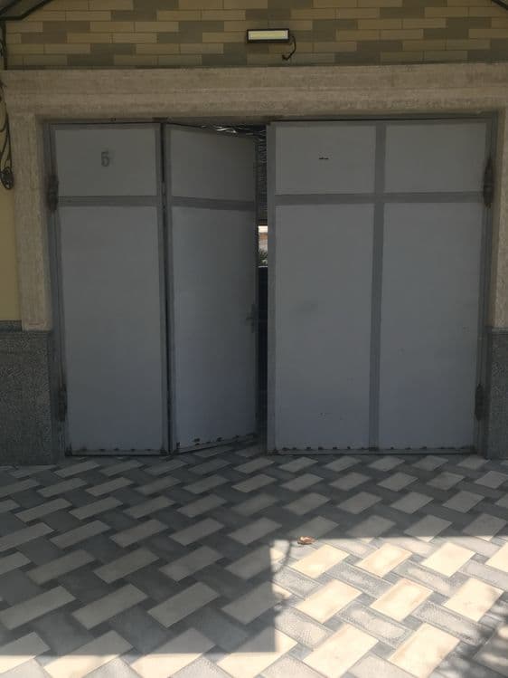 Darvoza sotiladi srochna 3.10x2.40 kesakisiz — 4