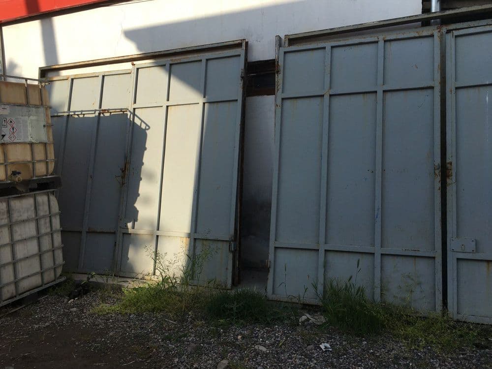 Darvoza sotiladi 2ta bir xil — 1