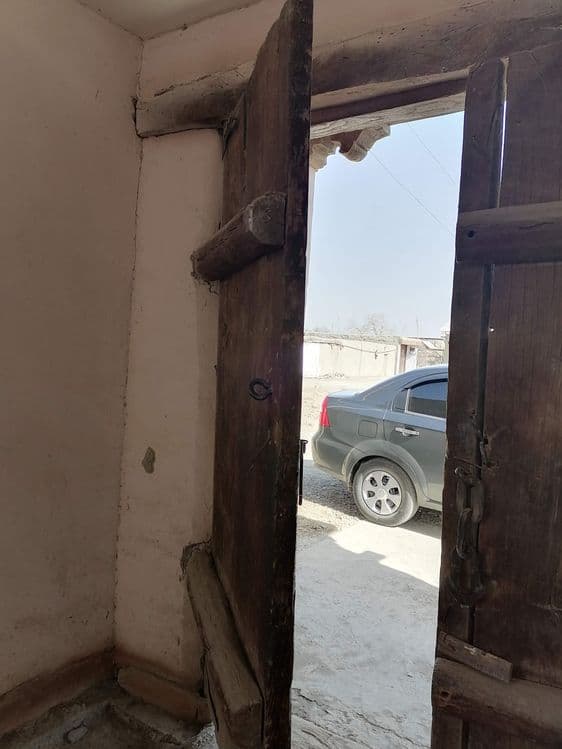 Кадимий дарвоза сотилади — 5