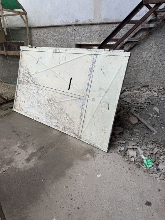 Дарвоза сотилади — 1