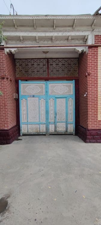 Darvoza sotiladi qalin yoğoch darvoza srochni 150$ sotiladii — 1
