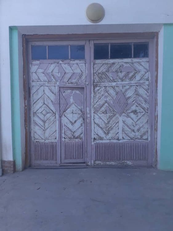 Дарвоза сотилади — 1