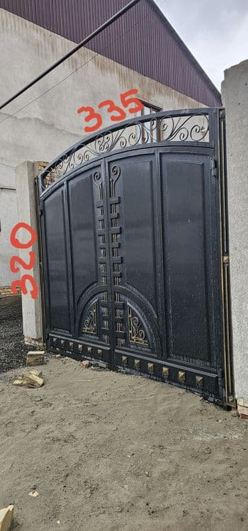 Дарвоза ва эшиклар сотилади — 4