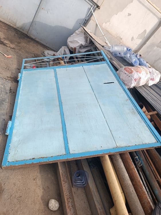 Turba bor  40 .80likxar xil bor darvoza — 1