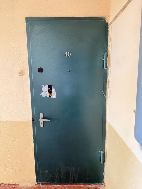 Продам железную двер состояние отличное