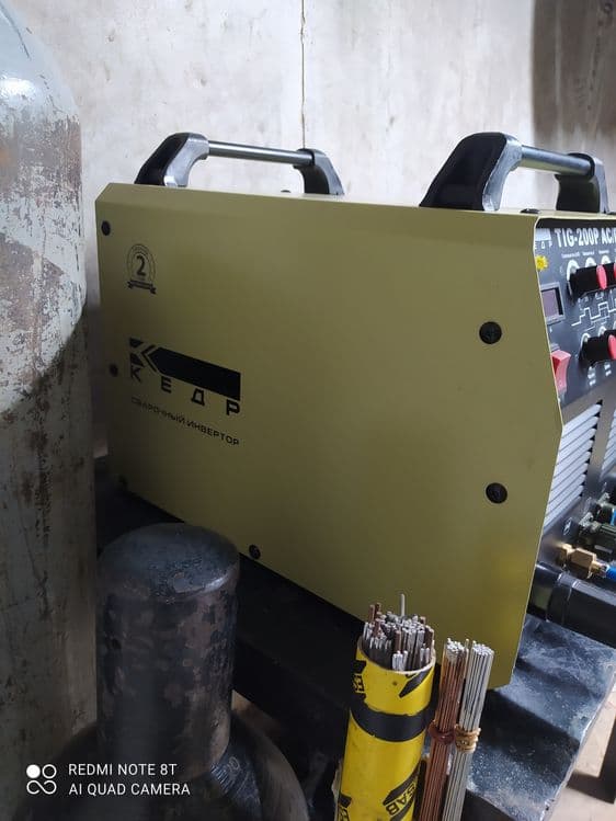 Продам аргонадуговой аппарат КЕДР TIG 200P AC/DC — 6
