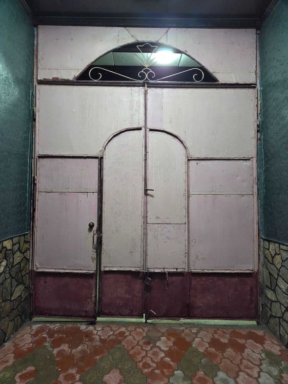 DARVOZA sotiladi — 2