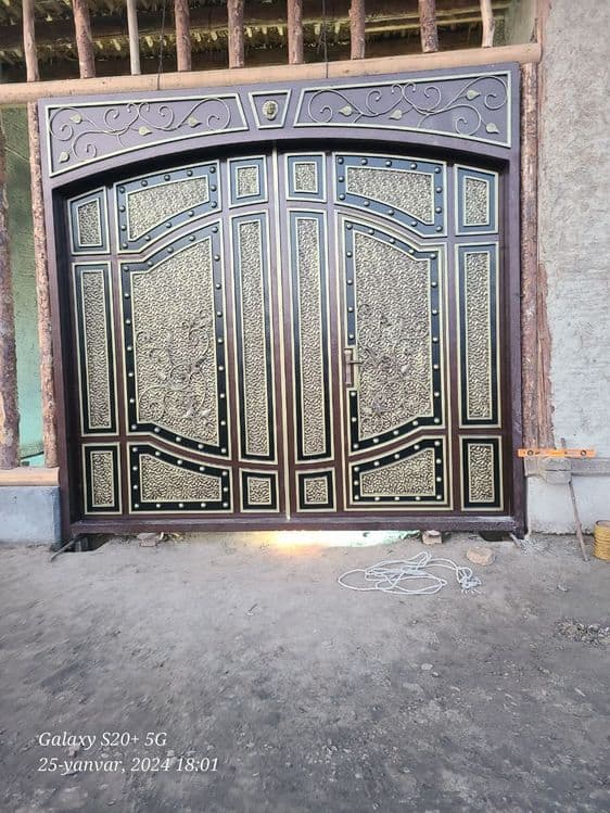 Rometan sifatli darvozalar — 1