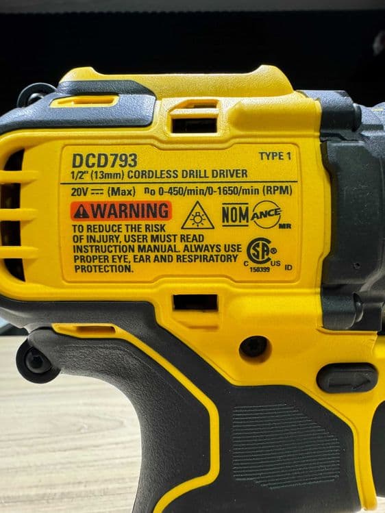 Шуруповерт Dewalt DCD793D2 Оригинал(США) — 3