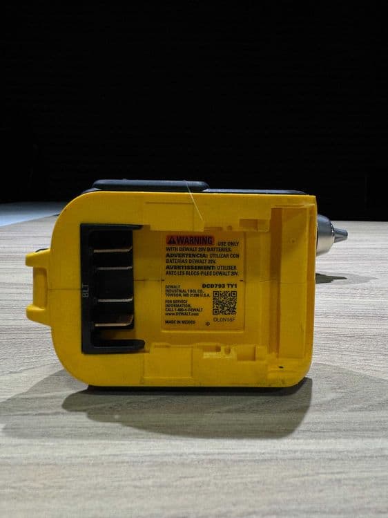 Шуруповерт Dewalt DCD793D2 Оригинал(США) — 4
