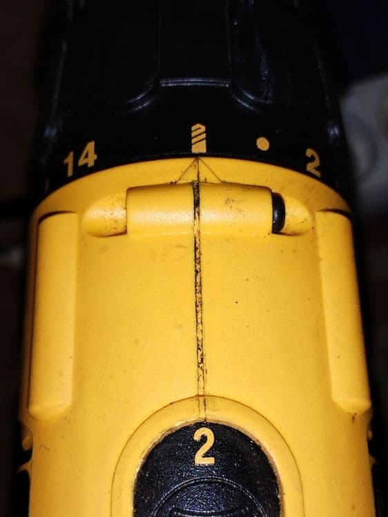 Шуруповёрт+сверление DeWalt DW-907 — 1