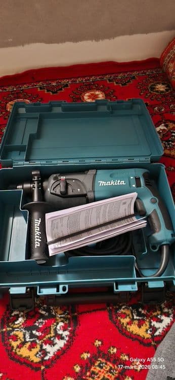 Perforator Makita HR 2470 original. — 1