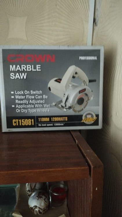 Плиткорез Crown новый — 2