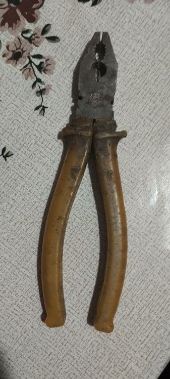 Плоскогубцы ,пассатижы — 2