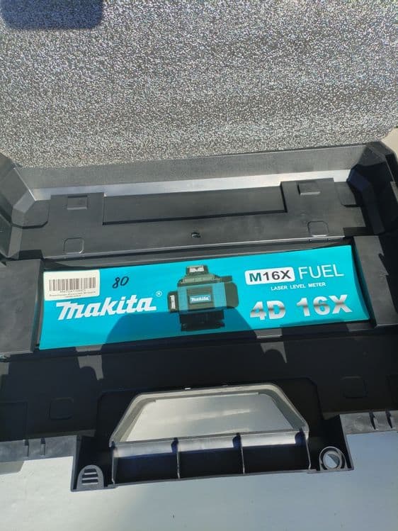 Лазер Makita 4D новый — 1