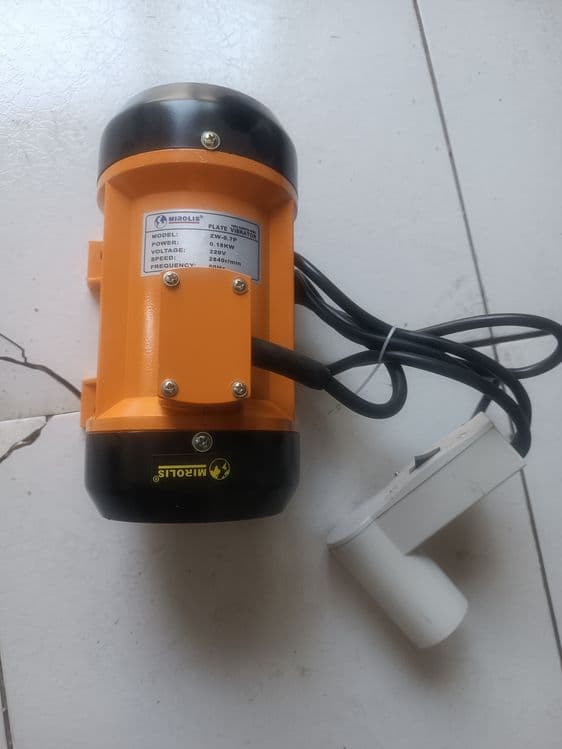 Плошадочный вибратор vibramatori — 2