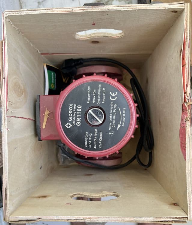 Продаётся Циркулярный насос GIDROX GR1100 — 2
