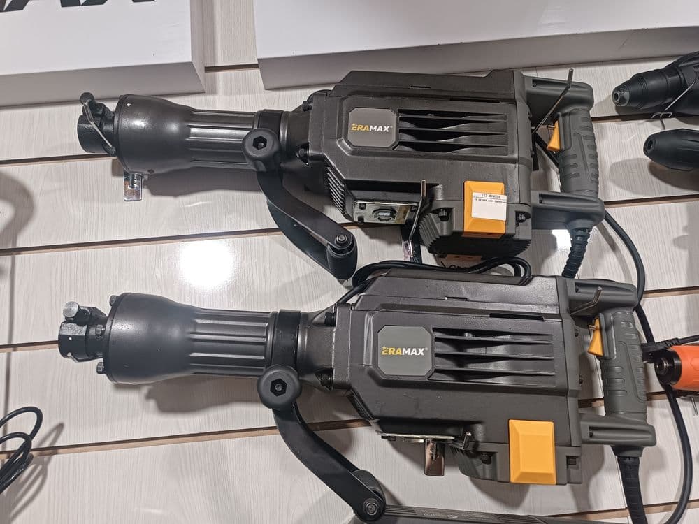 Отбрйный  Молоток ERAMAX 46J — 1