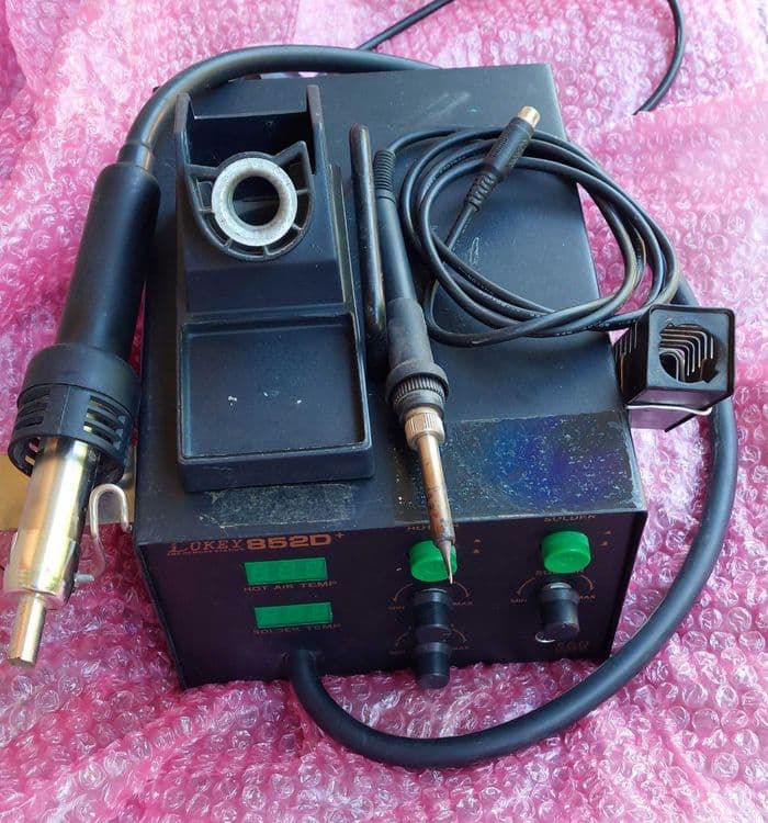 Паяльная станцыя Lukey 852D+ — 1