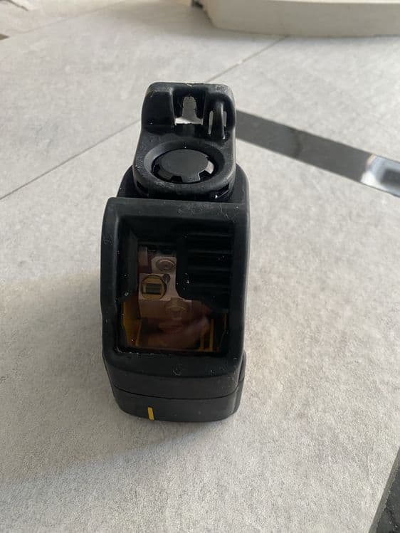Лазерный уровень DeWALT — 3