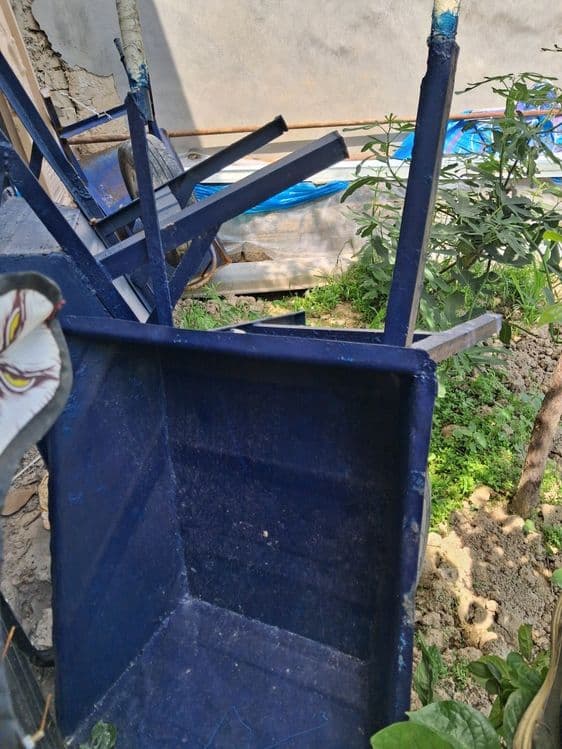 Arava 3ta bor  450 ming somdan — 2
