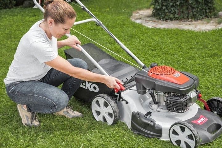 Газонокосилка бензиновая AL-KO Easy 5.1 SP-S — 1