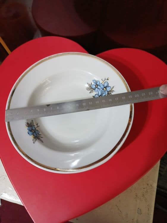 Продам суповые, закусочные и десертные тарелки — 1
