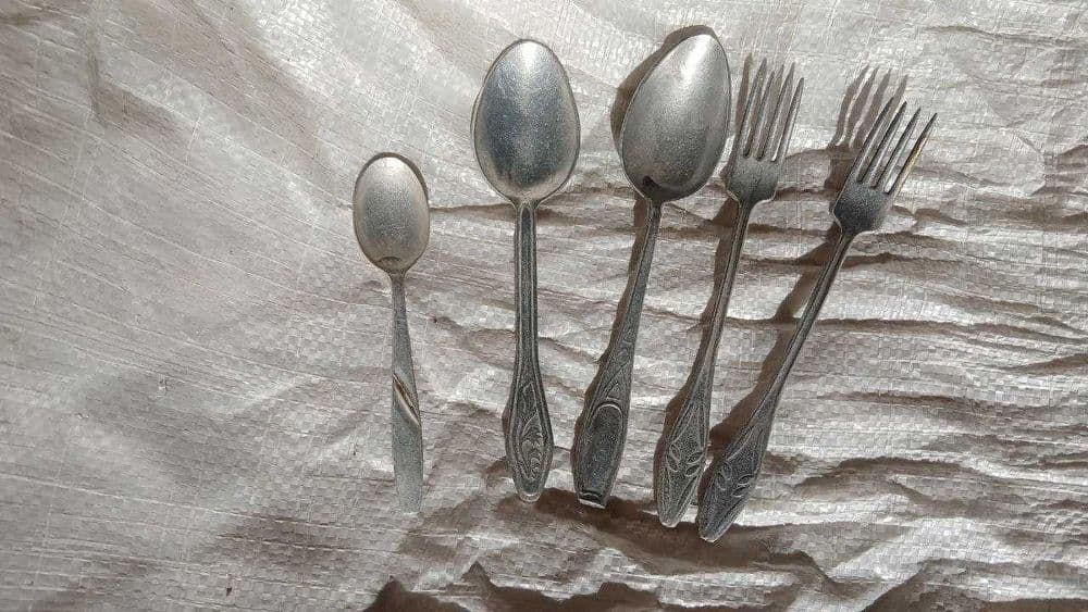 Алюминиевые ложки, вилки — 1