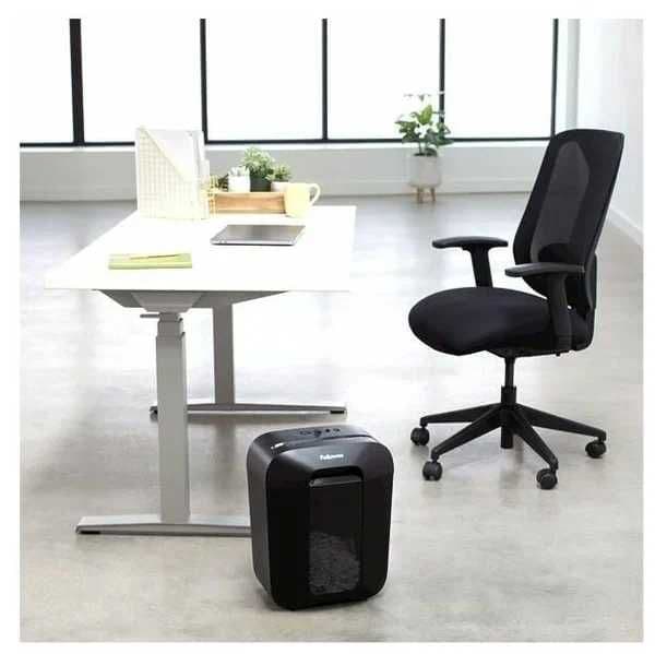 Шредер Fellowes PowerShred LX45 черный FS-44005 Скидки !!! — 3