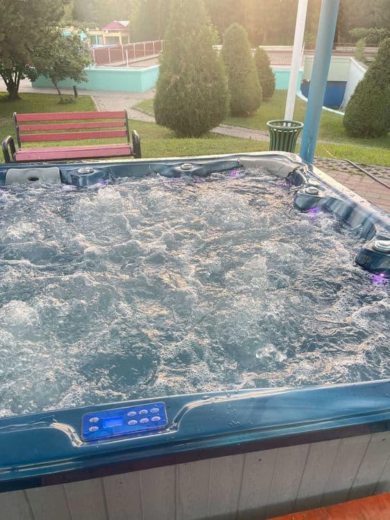 гидромассажный бассейн СПА — 9