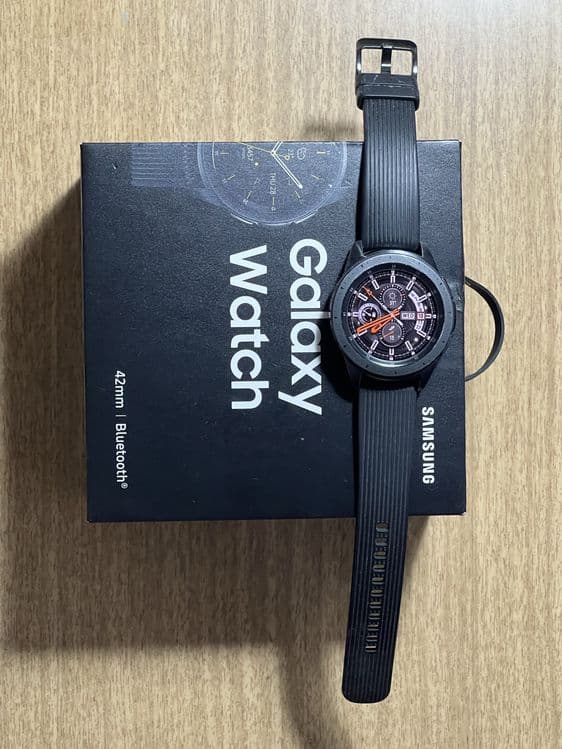 Samsung Galaxy Watch 42mm (2018) — 2